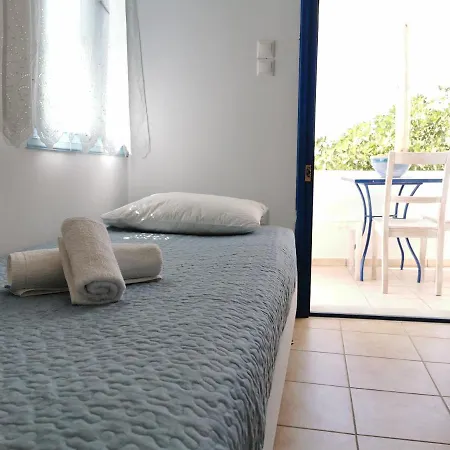 Remvi Amorgos Apartment Tholaria
